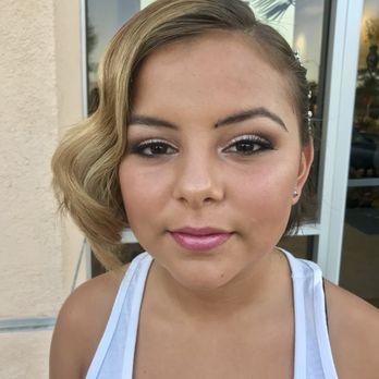 Hair By Mags - Soft glowing makeup and vintage hair - Hair Stylists Near Me - La Quinta, California