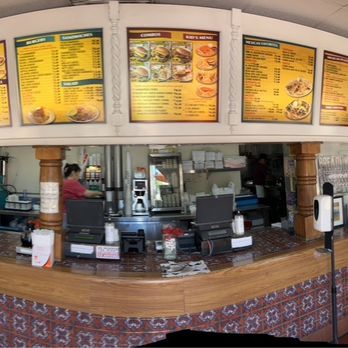 Choice Burgers - the interior of a restaurant - Burgers Near Me - Brea, California
