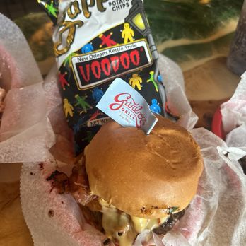 Garbo's Grill - Hamburger - Food Trucks Near Me - Key West, Florida Garbo's Grill - Hamburger - Food Trucks Near Me - Key West, Florida