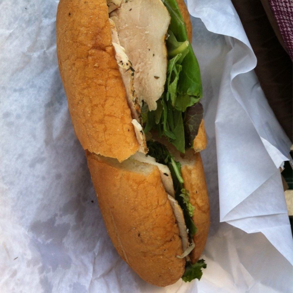 Brew Bakers - Chilled herb chicken sandwich, sans any of the advertised ingredients :( ($9) - Breakfast & Brunch Near Me - Middletown, Connecticut