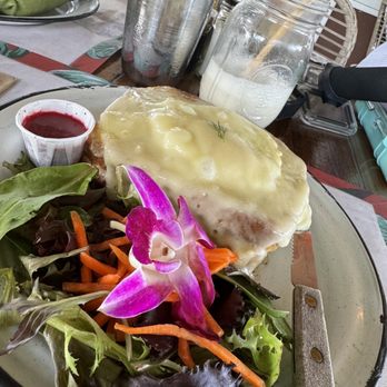 Bulegreen Cafe Yard - Croque Salmon - Cafes Near Me - Oakland Park, Florida Bulegreen Cafe Yard - Croque Salmon - Cafes Near Me - Oakland Park, Florida