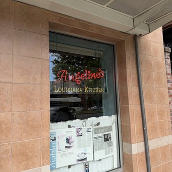 Angeline's Louisiana Kitchen - Outside window - Cajun/Creole Near Me - Berkeley, California