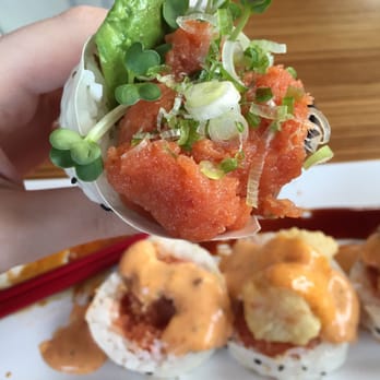 Sushi Dan - Spicy tuna hand roll. Delicious! - Sushi Bars Near Me - Studio City, California Sushi Dan - Spicy tuna hand roll. Delicious! - Sushi Bars Near Me - Studio City, California