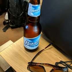 YQR - Regina International Airport - Quick beer before the flight