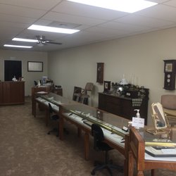 D' Carroll's Jewelers