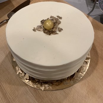 Who Made the Cake! - Cake for our 1 year anniversary. Same flavors as our wedding cake - Desserts Near Me - Houston, Texas Who Made the Cake! - Cake for our 1 year anniversary. Same flavors as our wedding cake - Desserts Near Me - Houston, Texas
