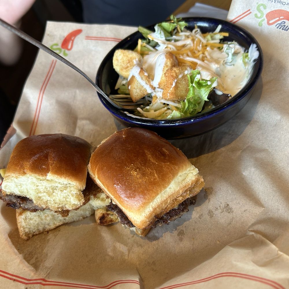 Chili's - Kids mini sliders - Tex-Mex Near Me - Hemet, California Chili's - Kids mini sliders - Tex-Mex Near Me - Hemet, California