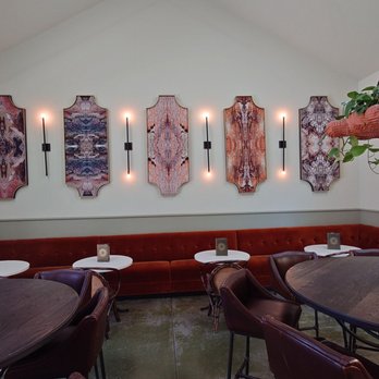 VML - Indoors tasting room. - Wine Tasting Room Near Me - Healdsburg, California VML - Indoors tasting room. - Wine Tasting Room Near Me - Healdsburg, California