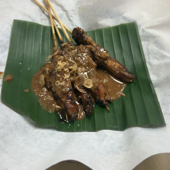 Garuda - Chicken satay - Indonesian Near Me - Chicago, Illinois Garuda - Chicken satay - Indonesian Near Me - Chicago, Illinois