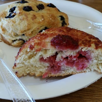 C'est Si Bon Bakery - The taste of heaven. Worth getting up early in the morning to grab. - Bakeries Near Me - Newport Beach, California C'est Si Bon Bakery - The taste of heaven. Worth getting up early in the morning to grab. - Bakeries Near Me - Newport Beach, California