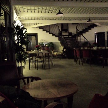 Cantieri Marconi - Sala molto bella, spaziosa, arredata con classe - Cocktail Bars Near Me - Rome, RM