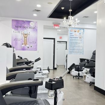 Shanyuan Nail Salon - Clean, roomy, pedicure area - Massage Near Me - Stamford, Connecticut Shanyuan Nail Salon - Clean, roomy, pedicure area - Massage Near Me - Stamford, Connecticut