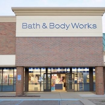 Bath & Body Works - Here is the front of the store! There are 2 Bath & Body Works in Novi, Michigan. One in the 12 Oaks Mall & one at the Novi Town Center. - Cosmetics & Beauty Supply Near Me - Novi, Michigan