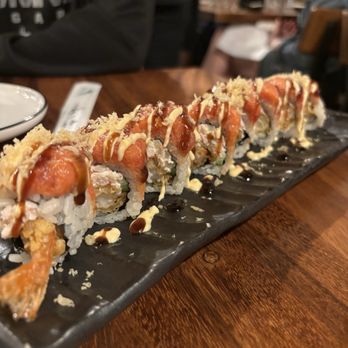Oao - Sushi Bar & Grill at Wailea - Spicy Crunch Dragon - Sushi Bars Near Me - Kihei, Hawaii Oao - Sushi Bar & Grill at Wailea - Spicy Crunch Dragon - Sushi Bars Near Me - Kihei, Hawaii