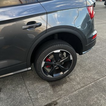 Audi Bellevue - Car Dealers Near Me - Bellevue, Washington