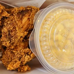 KFC - 10'20'2023 Hot Wing Meal