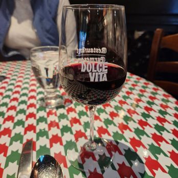 Restaurant Au Parmesan - Montepulciano D'Abruzzo - Italian Near Me - Quebec City, Quebec Restaurant Au Parmesan - Montepulciano D'Abruzzo - Italian Near Me - Quebec City, Quebec