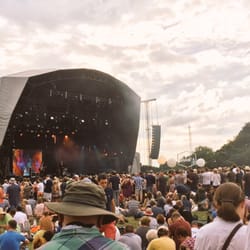 Jodrell Bank Centre for Astrophysics - stage at bluedot (2016)