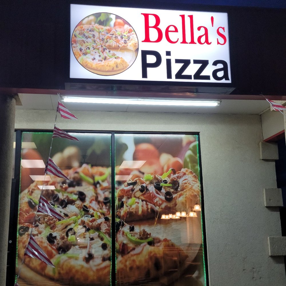 Bella's Pizzeria - the front of the restaurant - Pizza Near Me - Moore, Oklahoma