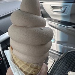 Drennen Dairy Bar - Small chocolate ice cream in a waffle cone
