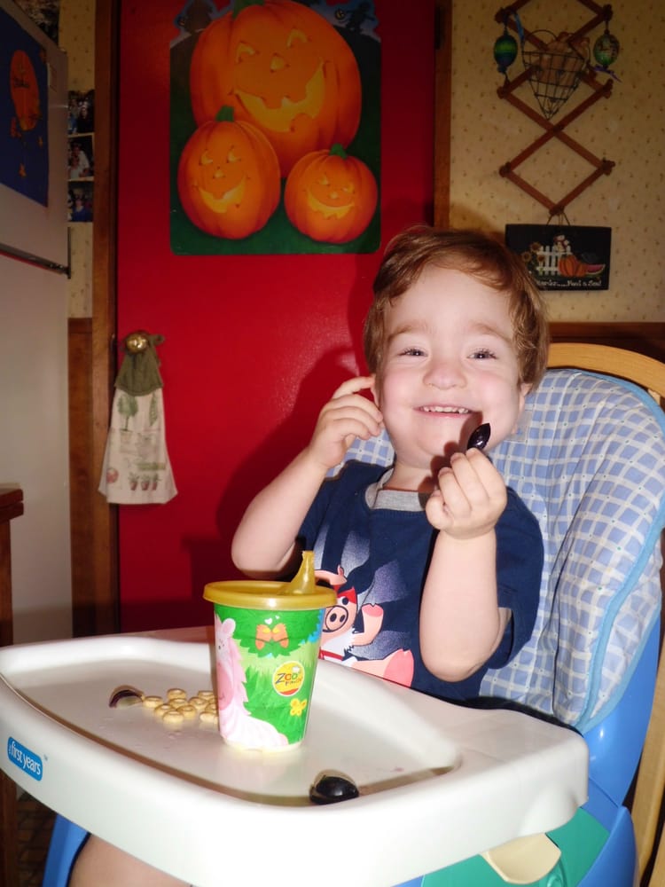 MUNCHKINLAND DAYCARE Updated September 2024 38 Photos 1570 La