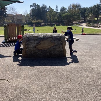 South Park - Parks Near Me - Hermosa Beach, California South Park - Parks Near Me - Hermosa Beach, California