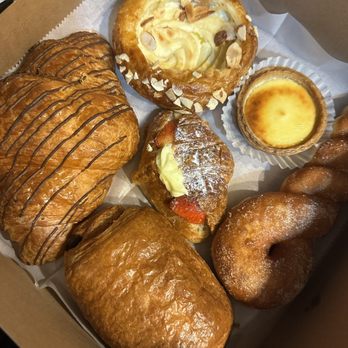 Paris Baguette - Bakeries Near Me - Manassas, Virginia Paris Baguette - Bakeries Near Me - Manassas, Virginia