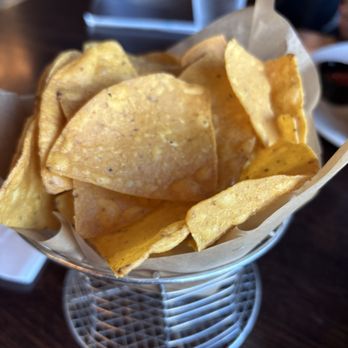 Harry Caray's 7th Inning Stretch - Chips - American Near Me - Chicago, Illinois
