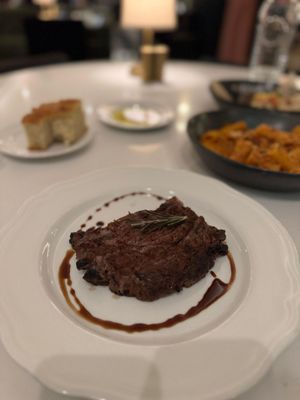 Zio's Italian Steakhouse by null