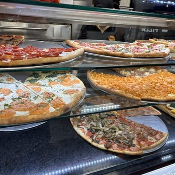Previti Pizza 34th - Pizza is phenomenal - Pizza Near Me - New York, New York Previti Pizza 34th - Pizza is phenomenal - Pizza Near Me - New York, New York