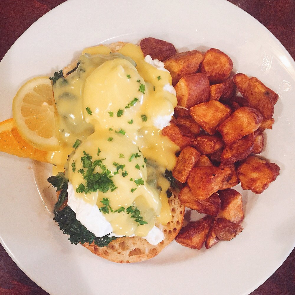 Backwater - Spinach & fried green tomatoes eggs Benedict - Breakfast & Brunch Near Me - Melbourne, Florida
