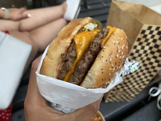 Jerrell's BETR BRGR by null