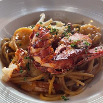 Finn's Seafood Chops Cocktails - Lobster spaghetti - Seafood Near Me - Victoria, British Columbia Finn's Seafood Chops Cocktails - Lobster spaghetti - Seafood Near Me - Victoria, British Columbia