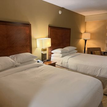 The Lincoln Marriott Cornhusker Hotel - Hotels Near Me - Lincoln, Nebraska The Lincoln Marriott Cornhusker Hotel - Hotels Near Me - Lincoln, Nebraska