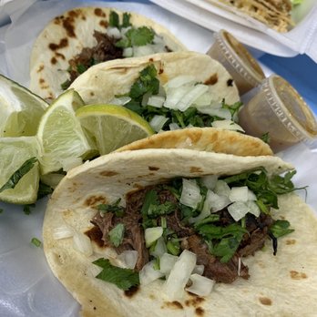 Azteca Xitlaly - Barbacoa Tacos - Tacos Near Me - Bacliff, Texas
