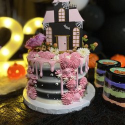 Emulsion Bakeshop - Beautiful Halloween Theme Cake