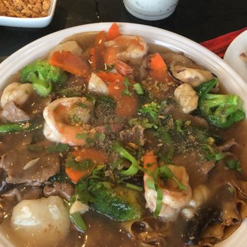 Som-Tum Thai - Ladna beef with seafood - Thai Near Me - Murfreesboro, Tennessee
