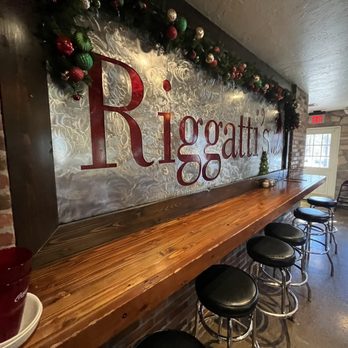 Riggatti's Wood Fired Pizza - Pizza Near Me - Washington, Utah