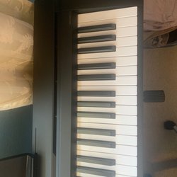 My personal piano, can't wait to get started!