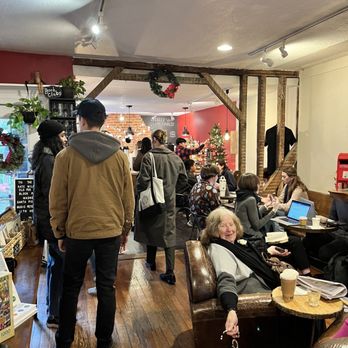 Old Fox Books - Coffee & Tea Near Me - Annapolis, Maryland