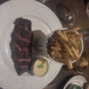 La Fête - Steak frites - French Near Me - Wilmington, Delaware La Fête - Steak frites - French Near Me - Wilmington, Delaware