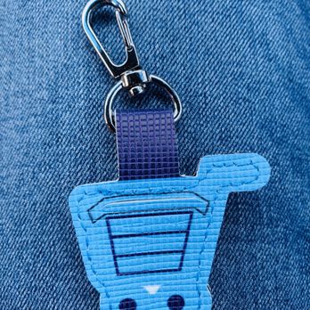 ALDI - Giveaway. Quarter holder keychain. - Grocery Near Me - Pooler, Georgia ALDI - Giveaway. Quarter holder keychain. - Grocery Near Me - Pooler, Georgia