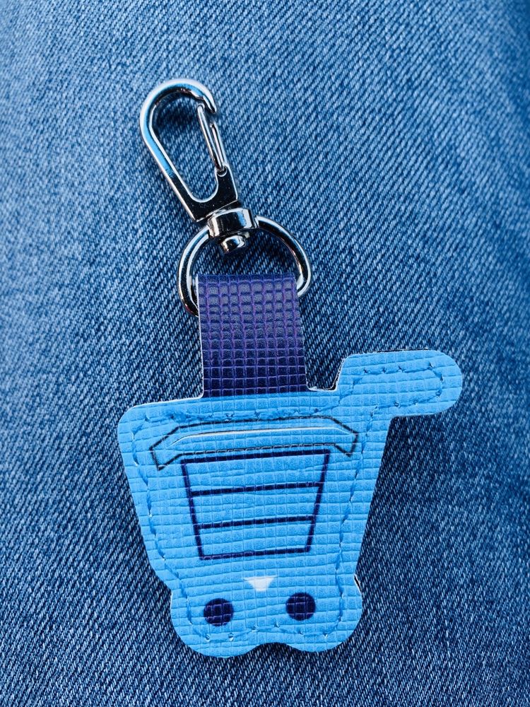 ALDI - Giveaway. Quarter holder keychain. - Grocery Near Me - Pooler, Georgia ALDI - Giveaway. Quarter holder keychain. - Grocery Near Me - Pooler, Georgia