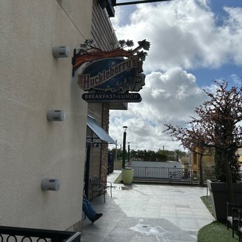 Huckleberry's - Storefront from the side - Southern Near Me - Anaheim, California