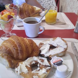 Auberge Le Jardin d'Antoine - Breakfast was awesome.