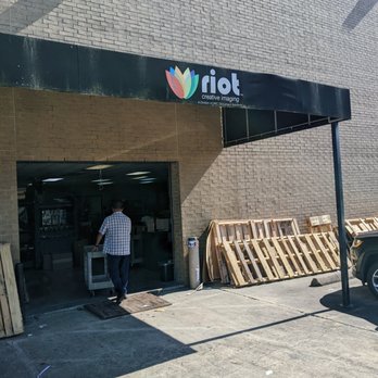 Riot Creative Imaging - Previous Location @ Gulfton - Printing Services Near Me - Houston, Texas