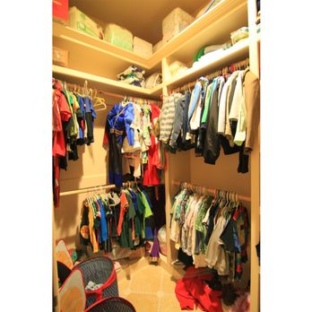 O.C.D. Experience - Kids Closet- Before copyright O.C.D. Experience - Home Organization Near Me - Los Angeles, California O.C.D. Experience - Kids Closet- Before copyright O.C.D. Experience - Home Organization Near Me - Los Angeles, California