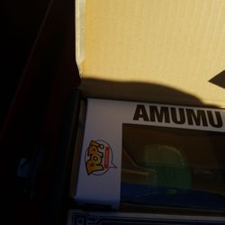 GameStop - Damaged box and amumu