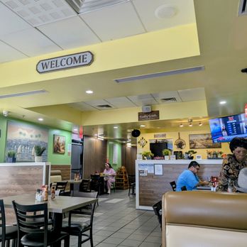 Country Griddle - American Near Me - Goodyear, Arizona