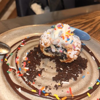 Yardbird - Fried Oreo - Southern Near Me - Las Vegas, Nevada Yardbird - Fried Oreo - Southern Near Me - Las Vegas, Nevada